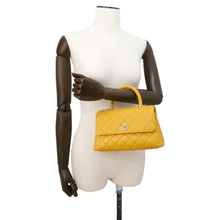 将图像加载到图库查看器中，CHANEL Matelasse Coco Handle 2wayChainShoulder Yellow A92990 Caviar Leather Size XS
