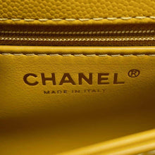 将图像加载到图库查看器中，CHANEL Matelasse Coco Handle 2wayChainShoulder Yellow A92990 Caviar Leather Size XS
