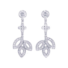 将图像加载到图库查看器中，HARRY WINSTON Lily Cluster Drop Earrings EADPRDDRLC Pt950
