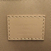 将图像加载到图库查看器中，LOUIS VUITTON LV Aerogram Pilot Sling Bag Beige M23765 Taurillon Leather
