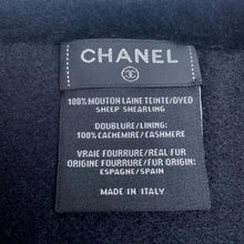 将图像加载到图库查看器中，CHANEL MoutonScarf Black AA7074 Mouton100%
