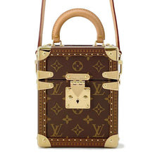 将图像加载到图库查看器中，LOUIS VUITTON Camera box Beige M10079 Monogram
