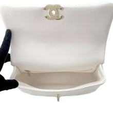 将图像加载到图库查看器中，CHANEL Top Handle Flap 2wayShoulder Bag White AS4544 Shiny Calf Leather
