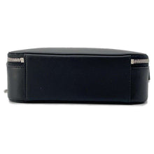 将图像加载到图库查看器中，Ferragamo Logo Shoulder Bag Black 241465 Calf Leather
