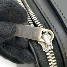 将图像加载到图库查看器中，Ferragamo Logo Shoulder Bag Black 241465 Calf Leather
