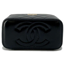 将图像加载到图库查看器中，CHANEL Matelasse 2wayShoulder Vanity with Pearl Handle Black Lambskin
