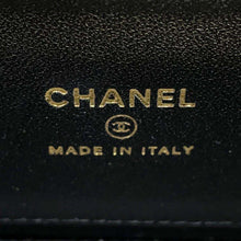 将图像加载到图库查看器中，CHANEL Matelasse 2wayShoulder Vanity with Pearl Handle Black Lambskin
