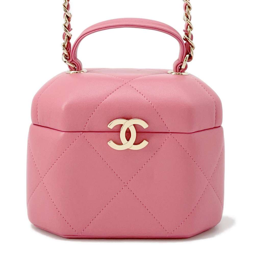 CHANEL Matelasse Vendome Vanity Pink Lambskin Size Small