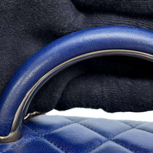 将图像加载到图库查看器中，CHANEL Vanity ChainShoulder Bag Navy AP2846 Lambskin
