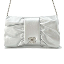 将图像加载到图库查看器中，CHANEL Ribbon Clutch 2way Shoulder Bag Silver AS5129 Lambskin
