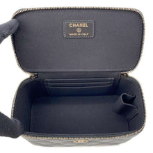 将图像加载到图库查看器中，CHANEL Matelasse 2WAY Vanity Case Black AP2199 Lambskin
