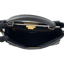 将图像加载到图库查看器中，FENDI Peekaboo Black 8BN226 Leather
