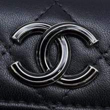 将图像加载到图库查看器中，CHANEL Matelasse Top Handle Mini ChainShoulder Black AP3708 Lambskin
