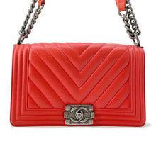 将图像加载到图库查看器中，CHANEL Chevron Boy Chanel ChainShoulder Carnelian A67086 Lambskin
