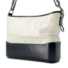 将图像加载到图库查看器中，CHANEL Gabriel de Hobo White/Black A93824 Calf Leather Size Large
