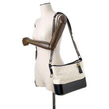 将图像加载到图库查看器中，CHANEL Gabriel de Hobo White/Black A93824 Calf Leather Size Large
