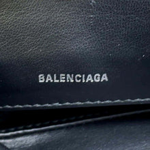 将图像加载到图库查看器中，BALENCIAGA Triangle Clutch Bag Blue476976 Leather Size M
