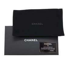 将图像加载到图库查看器中，CHANEL Matelasse Symbol Bag Charm Slim Pouch Black Lambskin
