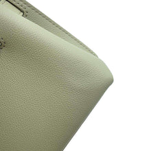 将图像加载到图库查看器中，LOUIS VUITTON Rock Me Ever Green/White M23075 Grained Calf Leather Size MINI
