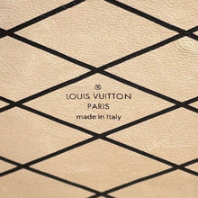 将图像加载到图库查看器中，LOUIS VUITTON Petite Mar Multicolor/White/Black Patent Leather Sequins
