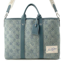 将图像加载到图库查看器中，LOUIS VUITTON Weekend Tote NM Blue M22537 Monogram Washed Denim
