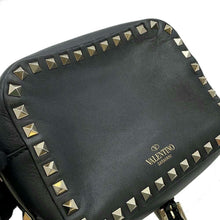 将图像加载到图库查看器中，Valentino Garavani RockStudded Shoulder Bag Black3W2B0809VSF Leather
