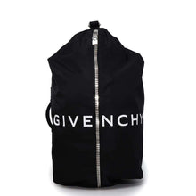 将图像加载到图库查看器中，Givenchy Logo G-Zip Backpack Black Nylon
