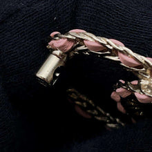 将图像加载到图库查看器中，CHANEL CC Logo Brooch Pink/Champagne Gold Leather Metal
