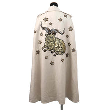 Load image into Gallery viewer, GUCCI Capricorn Applique Cape Coat Size 38 Ivory614067 Wool 100%
