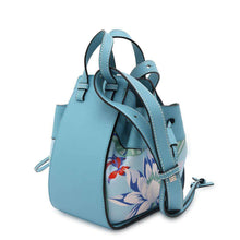 将图像加载到图库查看器中，LOEWE Hammock Drawstring Bag Light Blue Canvas Leather Size Mini
