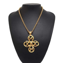 将图像加载到图库查看器中，CHANEL CC Logo Four Leaf Clover Necklace Gold Metal
