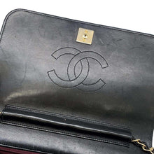 将图像加载到图库查看器中，CHANEL Matelasse Push Lock ChainShoulder Bag Black Lambskin
