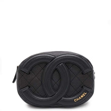 将图像加载到图库查看器中，CHANEL CC Logo Crossbody Bag Black Lambskin
