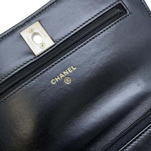 将图像加载到图库查看器中，CHANEL Costume Pearl Chain Wallet BlackAP3952 Lambskin
