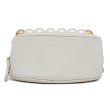 将图像加载到图库查看器中，CHANEL Matelasse Round Chain Shoulder Bag White AP0999 Lambskin
