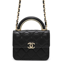 将图像加载到图库查看器中，CHANEL Matelasse Top Handle Chain Shoulder Bag Black Lambskin
