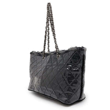 将图像加载到图库查看器中，CHANEL Matelasse ChainTote Bag Black/Gray Plastics Leather
