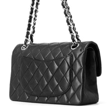 将图像加载到图库查看器中，CHANEL Matelasse Double Flap ChainShoulder Bag Black A01113 Lambskin
