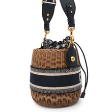 将图像加载到图库查看器中，Dior Wicker Oblique bucket bag Beige/Navy M7600CMVO Rattan Canvas
