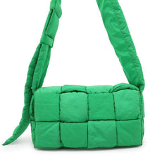 将图像加载到图库查看器中，Bottega Veneta Cassette Shoulder Bag Green 628951 Nylon
