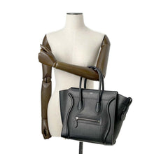 Load image into Gallery viewer, CELINE Luggage shopper Black 189793 Leather Size micro
