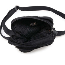 将图像加载到图库查看器中，PRADA Shoulder Bag Black Nylon
