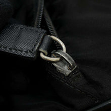 将图像加载到图库查看器中，PRADA Shoulder Bag Black Nylon
