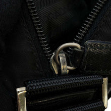 将图像加载到图库查看器中，PRADA Shoulder Bag Black Nylon
