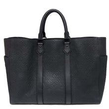 将图像加载到图库查看器中，LOUIS VUITTON Sac Plat 24H Noir M21865 Monogram・Pattern Taurillon Leather
