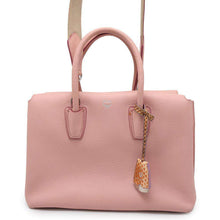 将图像加载到图库查看器中，MCM 2wayHandbag PinkMWT6AMA04PE001 Leather
