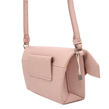 将图像加载到图库查看器中，Maison Margiela Maison Margiela Snatch Shoulder Bag Pink S56WF0156 Leather
