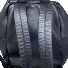 将图像加载到图库查看器中，LOUIS VUITTON Discovery・Backpack Noir M33450 Taiga Leather
