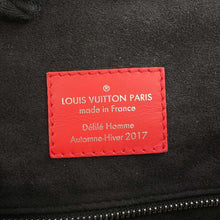 将图像加载到图库查看器中，LOUIS VUITTON Christopher Red/Noir M53414 Epi Leather Supreme Size PM
