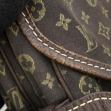 Load image into Gallery viewer, LOUIS VUITTON Saumur EbeneM95227 Monogram Mini Run Size 30
